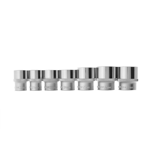 Набор инструментов 111 ед. STORM, 1/2", 1/4", Сr-V INTERTOOL ET-8111 Набор инструментов 111 ед. STORM, 1/2", 1/4", Сr-V INTERTOOL ET-8111